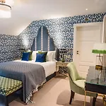 Hotel Dewars Restaurant And 4*