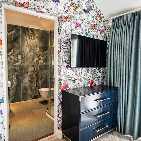 Dewars Restaurant And 4* Malton