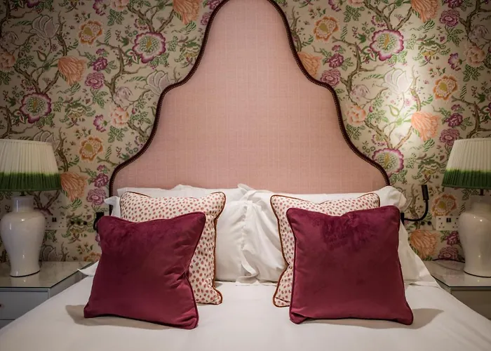 Dewars Restaurant And