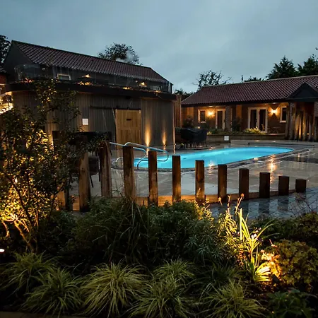 Dewars Restaurant And